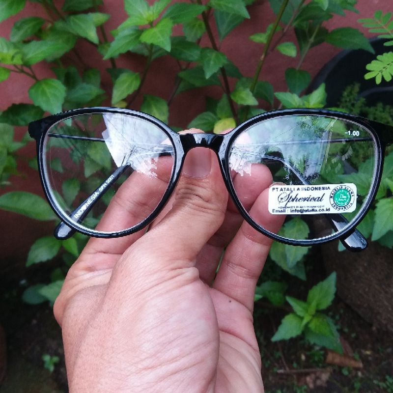 Kacamata Minus Frame CatEye -0.50 sd -4.00 Wanita