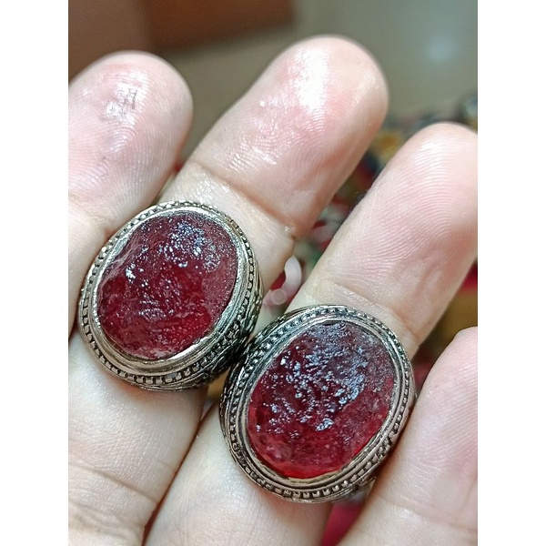 Batu cincin meteor merah merah Siam udah siap ring tinggal pakai
