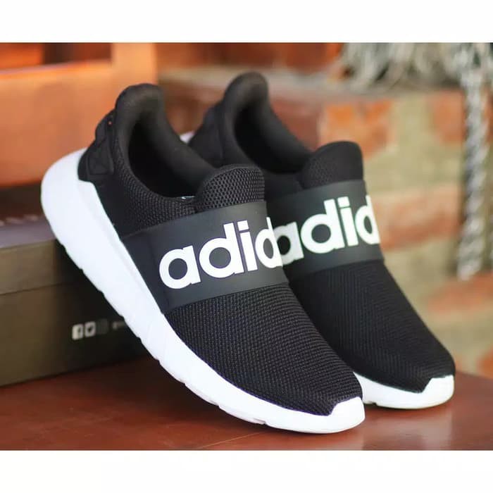 SEPATU ADIDAS SLIP ON PRIA CASUAL TERBARU