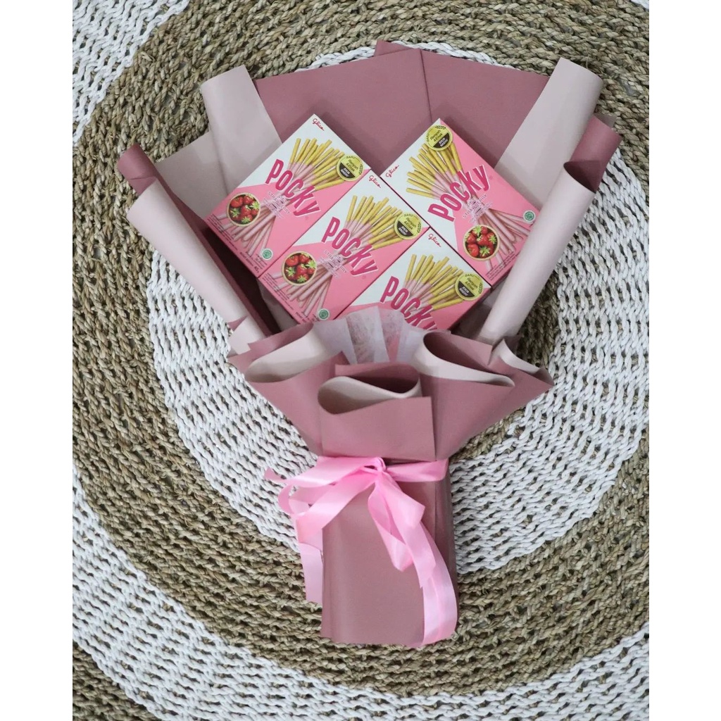 Buket Bouquet wisuda-acara besar-mahar boneka coklat snack bisa request