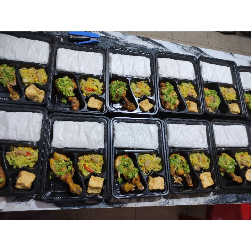 

ayam penyet cabe ijo