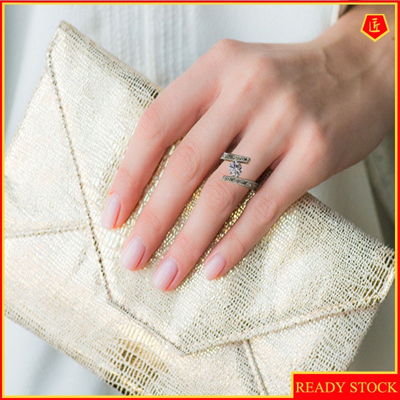 [Ready Stock]Creative Fashion Carving Design Moissanite Ring