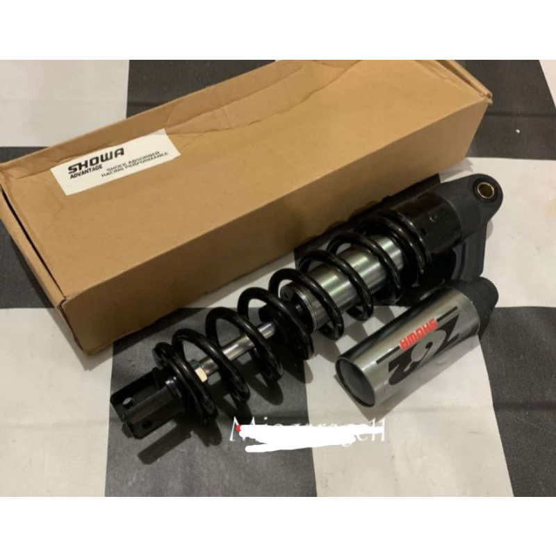 shock showa cb uk 330