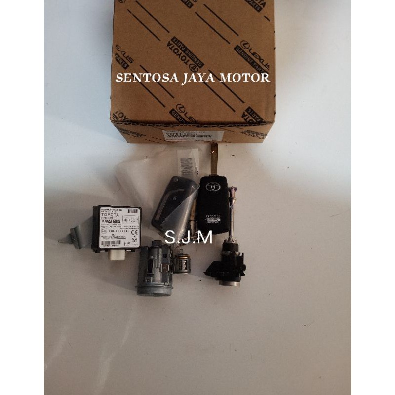 KUNCI SET/KUNCI KONTAK SET TOYOTA ALL NEW INOVA INNOVA REBORN 2016 KE ATAS ORIGINAL HARGA 1 SET