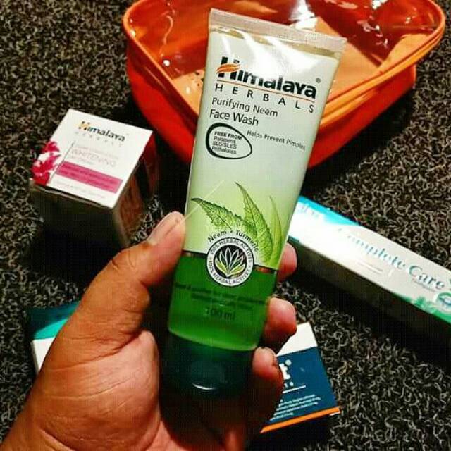 Himalaya Purifying Neem Face Wash