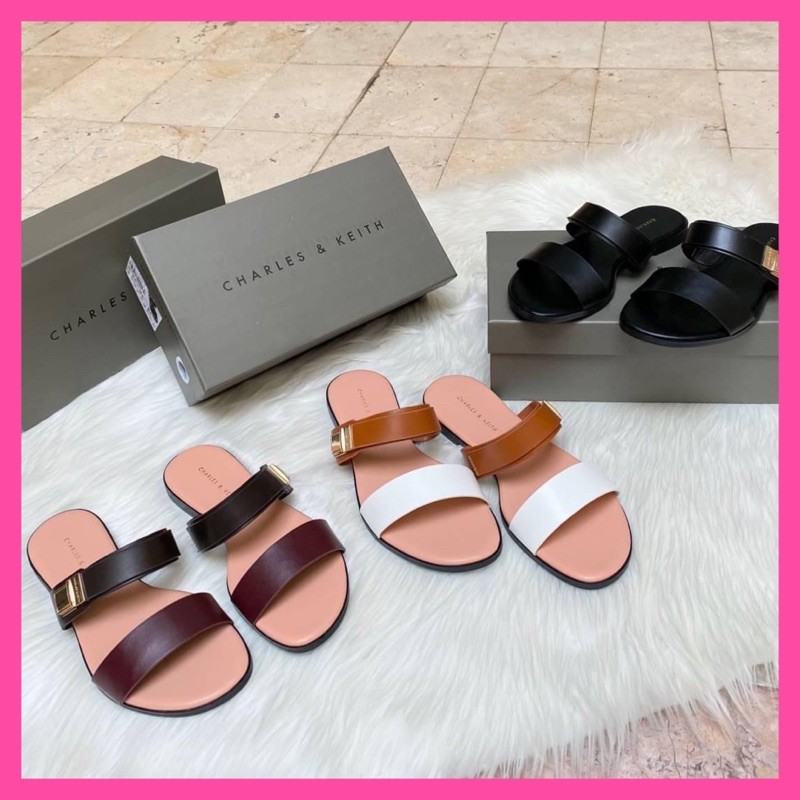 CHARLES AND KEITH- 326 BURGUNDY (SANDAL) WANITA