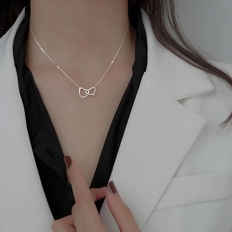 Kalung Choker Dengan Liontin Bentuk Hati Ganda Untuk Wanita