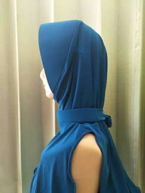 Jilbab jalasenastri