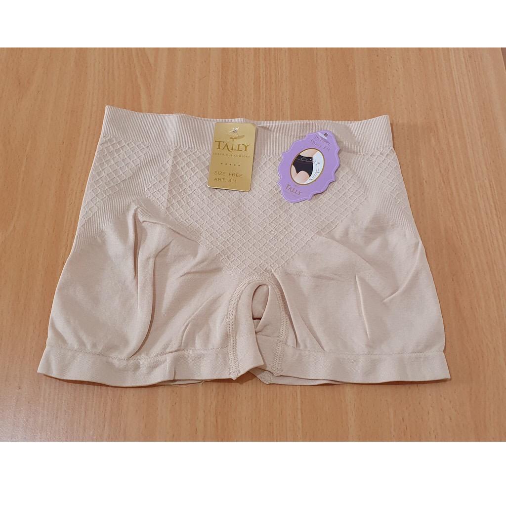 MURAH BANGET ! CD CELANA 811 TALLY CELANA PENDEK TALLY BAHAN RAJUT SHORT NYAMAN - CELANA PENDEK BOXER WANITA 811 TALLY - SHORTPANTS TALLY 811 WANITA - CELPEN BAHAN RAjut allsize -