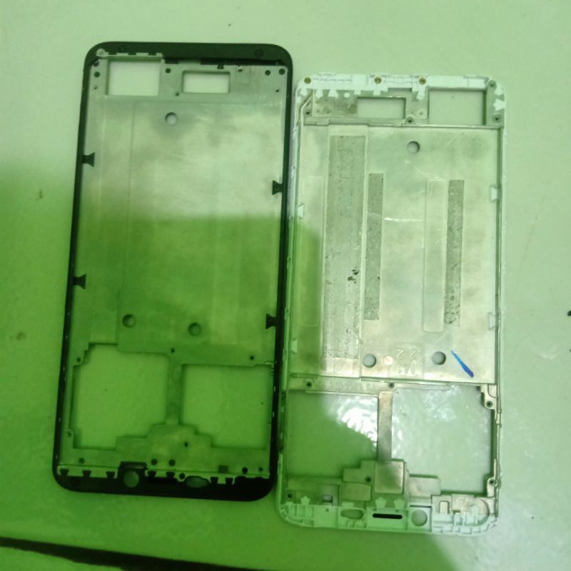 TULANG TENGAH HP HOTWAV M5