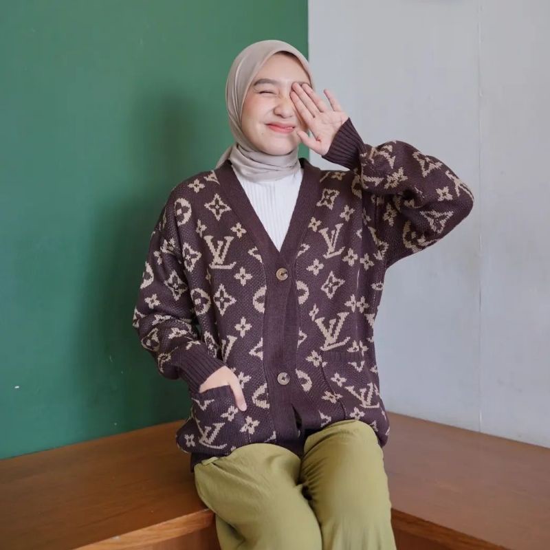 oversize cardy VL