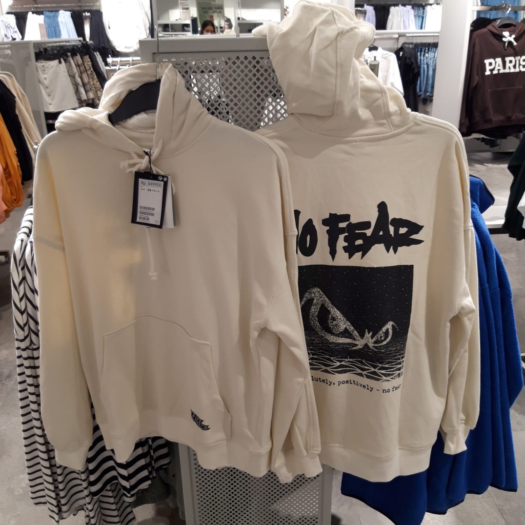 HOODIE H&M WOMEN X NO FEAR WARNA CREAM KOLEKSI TERBARU ORIGINAL STORE JAKARTA MURAH FREE JASTIP