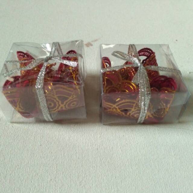 Souvenir tatakan gelas mika, 50pcs