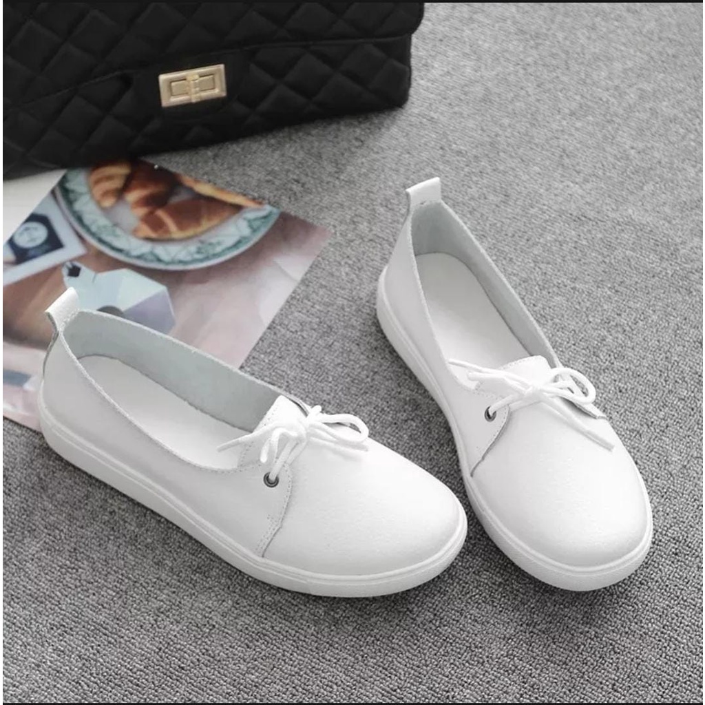 Arumy-Sepatu Wanita Slip On Loafer Casual Slavina Trendy model 2021/sepatu kuliah/sepatu sekolah/sepatu santai ukuran 37-40/sepatu trendy model 2022 COD/DINDA Sepatu Wanita Slip On Loafer Casual Slavina Trendy model 2021