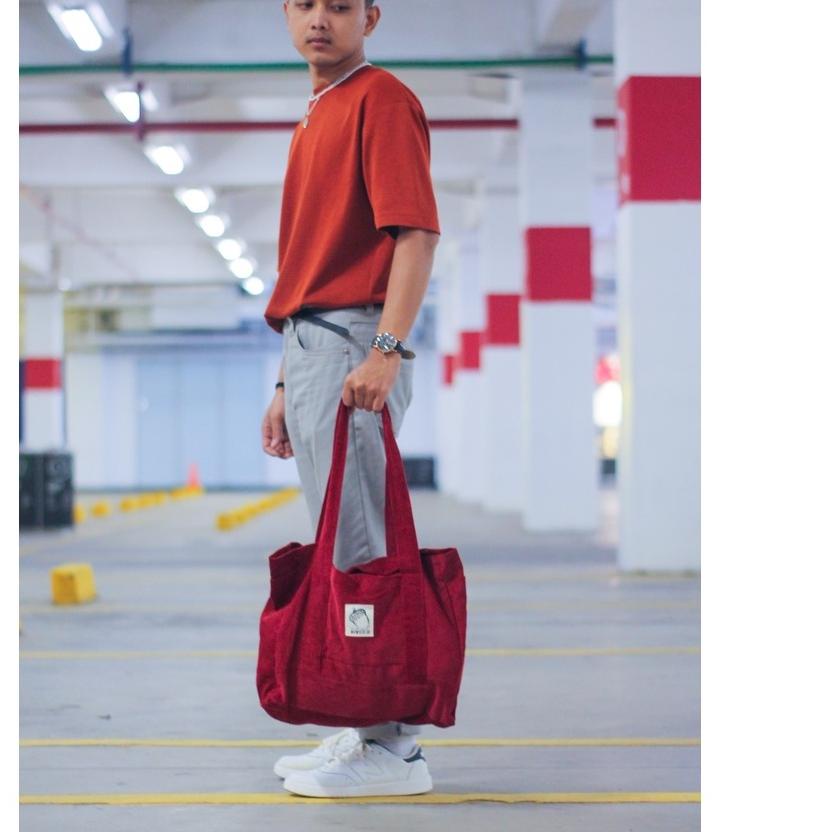 Tren Kekinian.. TOTEBAG CORDURAY WANITA PRIA//ADA KANTONG DEPAN 1