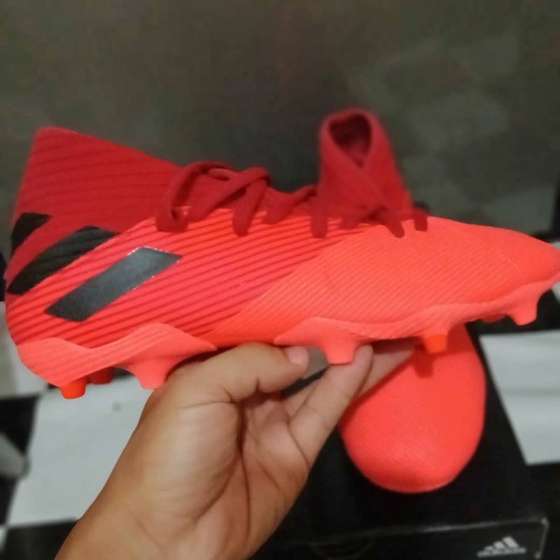 Sepatu Bola Adidas Nemeziz 19.3 FG
