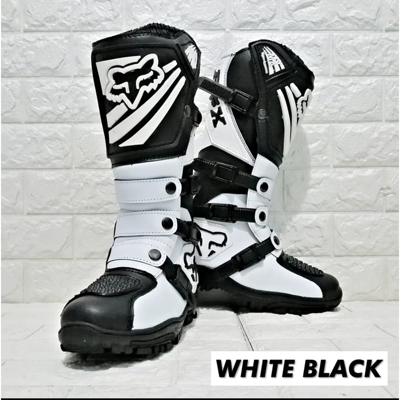 Sepatu Trail Cross Boot safety For Adventure sepatu touring  gunung WHITE BLACK