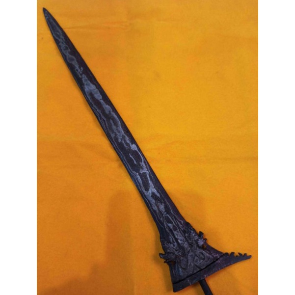 Keris Naga Temanten Model Lawas Kulit Semangka Tangguh Kamardikan Karya Sang Empu