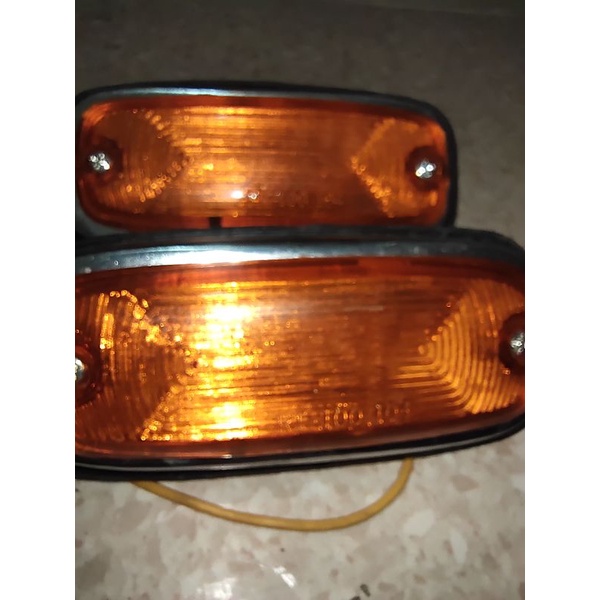 Sein Fender depan Toyota Corona RT 100