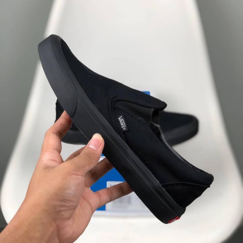 [BISA COD] VANS SLIP ON CLASSIC FULL BLACK PREMIUM