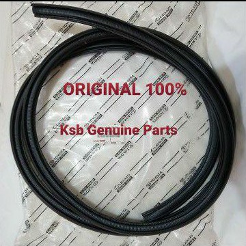 Karet Pintu Body Balon Depan Innova Kanan atau Kiri ORIGINAL ASLI