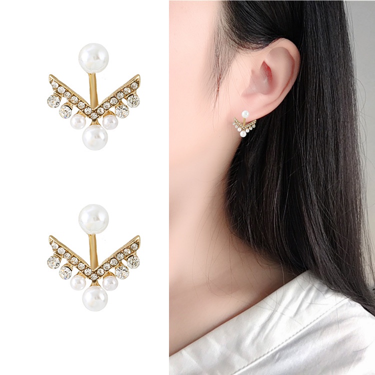 Song Hye Gyo memakai mutiara stud anting-anting untuk wanita elegan dan personalized anting-anting K