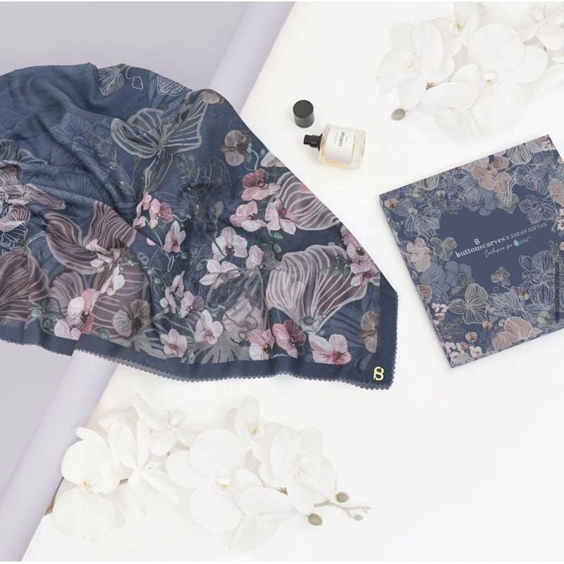(booked) Preloved Buttonscarves Orchide Series in Navy