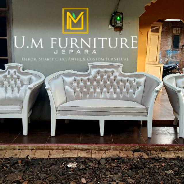 Kursi Pelaminan Modern