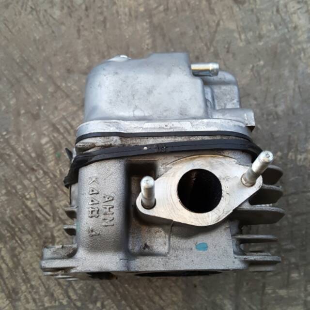 blok cylinder head kop vario 110 fi esp led komplit isi