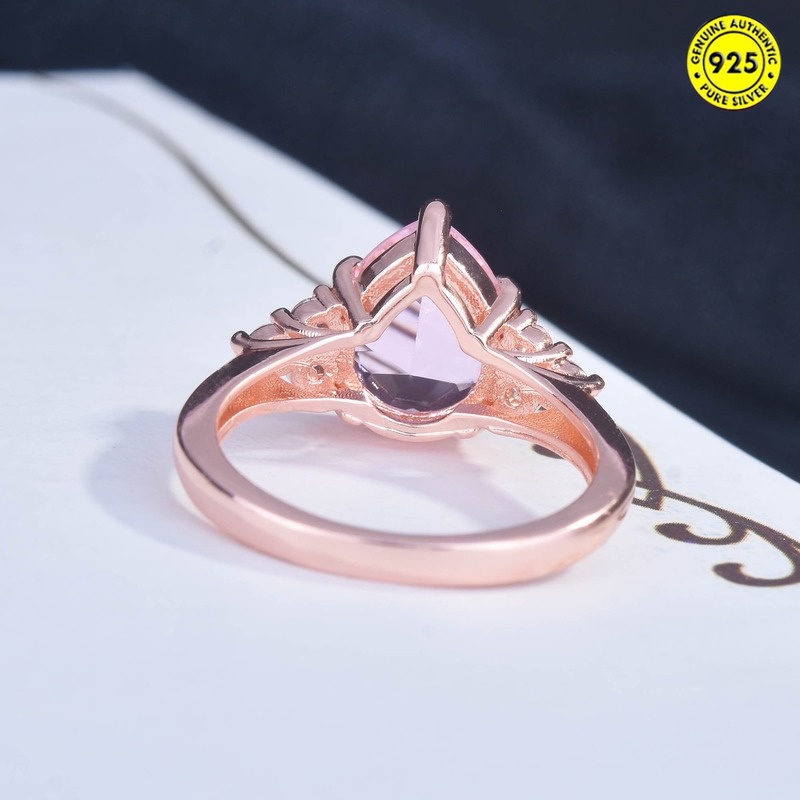 Cincin Berlian Warna Rose Gold Model Water Drop Pear