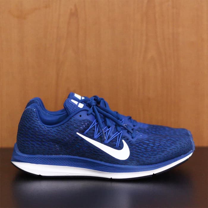 zoom winflo 5 nike