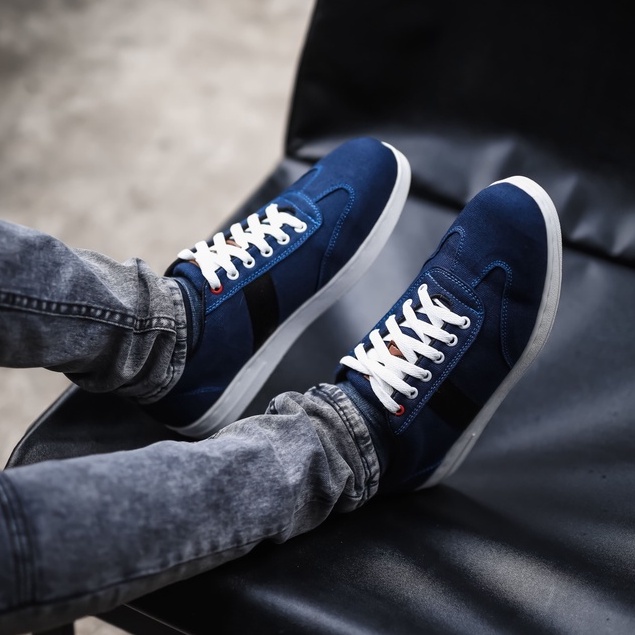 Ian Navy | Sepatu Sneakers Pria Casual Polos Original Putih Cowok Ori Footwear | FORIND x ARF