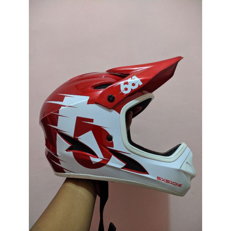 helm Sixsixone comp size S 661