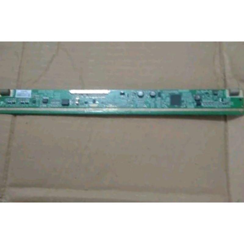 tcon tv Toshiba 32pb2e