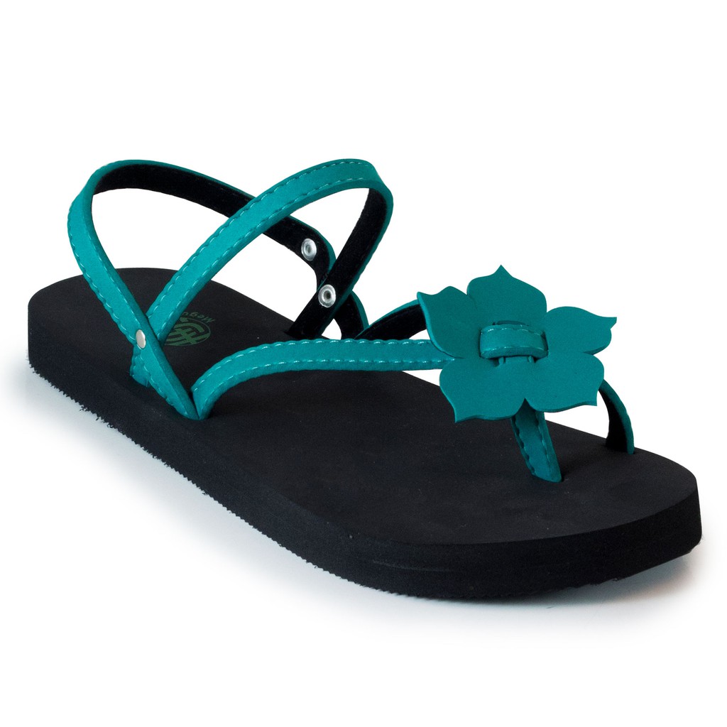 sandal megumi azazia wanita