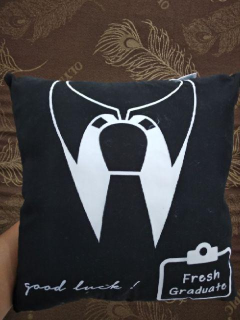 Bantal Hadiah Kado Wisuda Ready 30x30