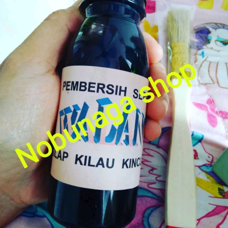 Semir Sepatu Cap Walang