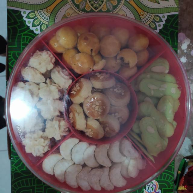 

Kue lebaran 2 paket