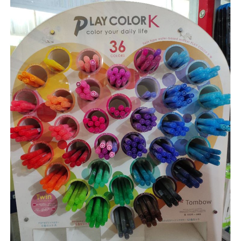 

Tombow play colors