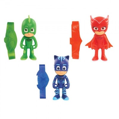 Figure Pj Masks Pjmasks Light Up Figure With Amulet Bracelet Ada Lampu