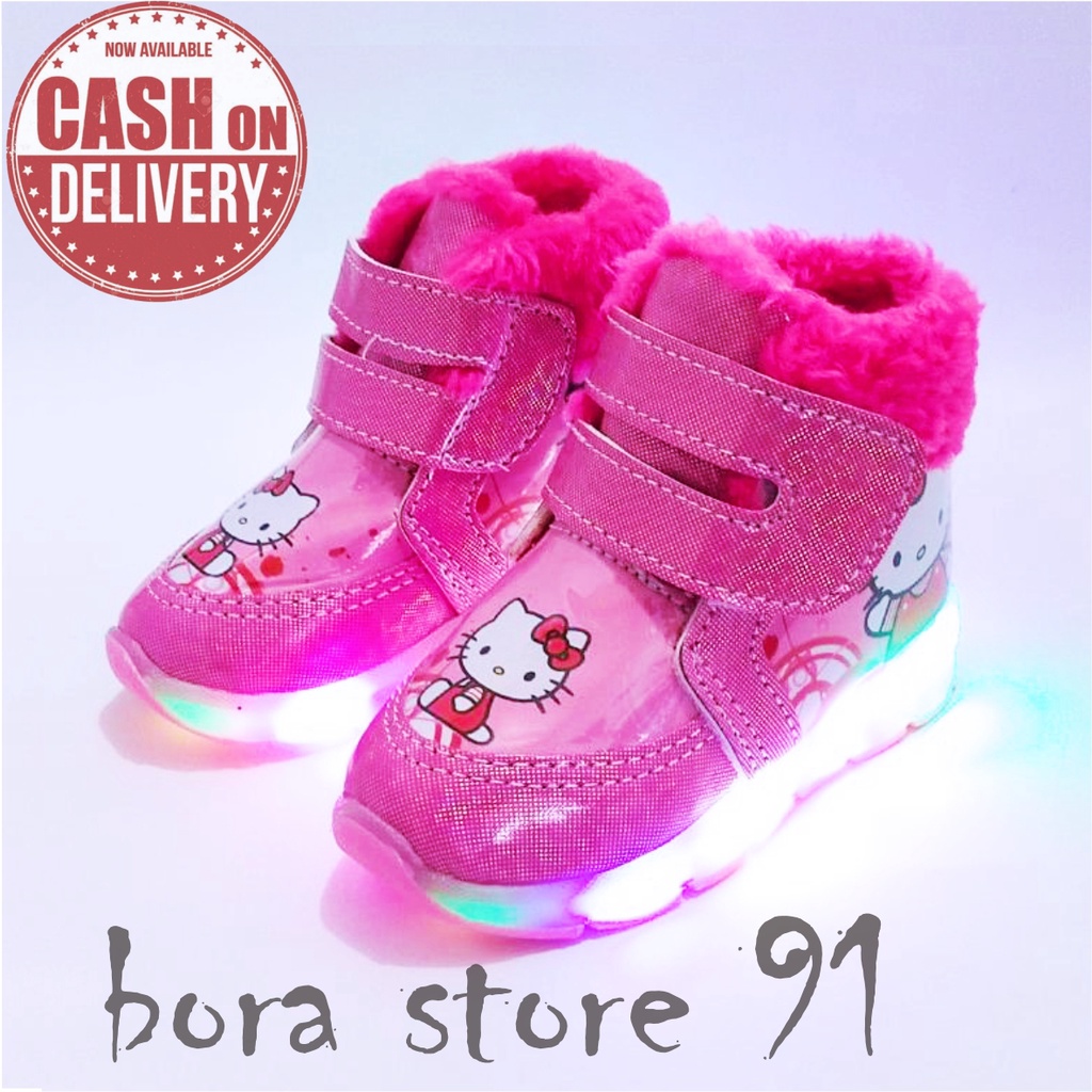 Sepatu boot led anak motif hello kitty terlaris bisa cod