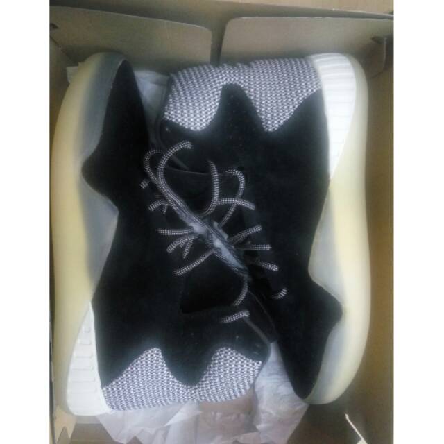 Sepatu Adidas Original Tubular Instict sz 42.5