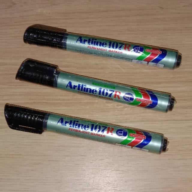 

Spidol permanent Artline EK-107 R 1.5mm Black