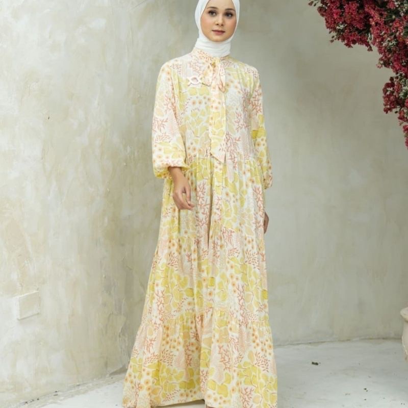 Laura dress Wearing Klamby