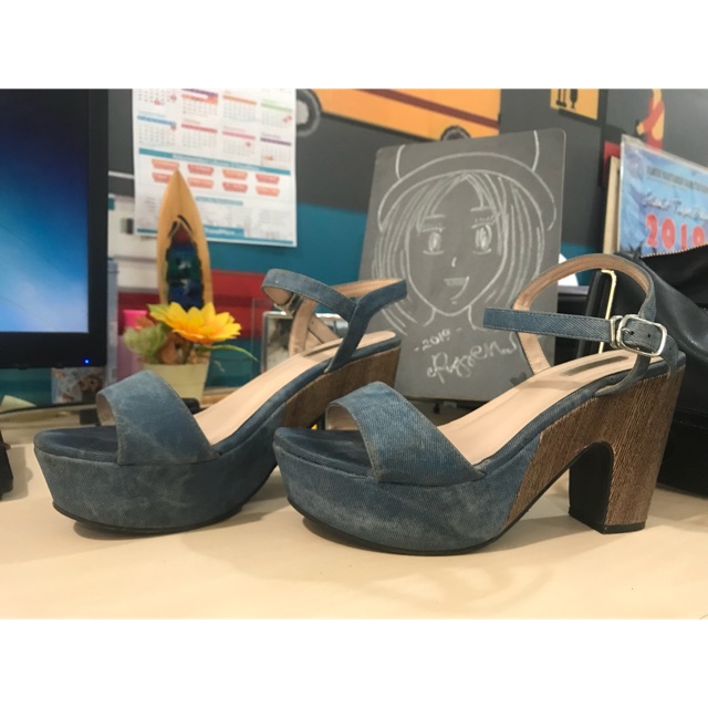 Preloved - Wedges Marie Claire