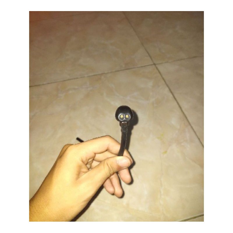 Nozzle wiper air semprotan kaca depan Nissan livina original