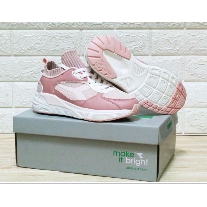 SEPATU DIADORA DONATELO WOMENS ORIGINAL