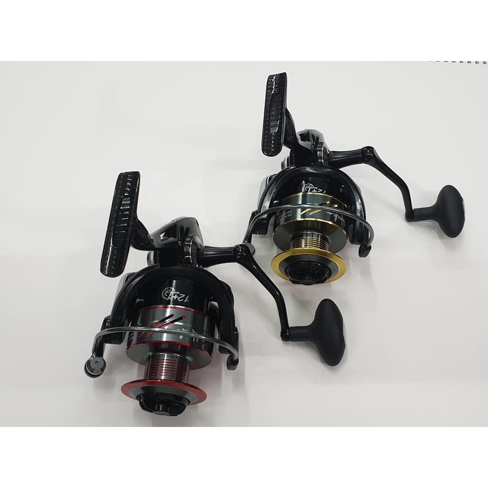 Reel UMIKA LIGHTNING 6000
