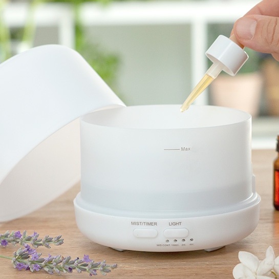 Humidifier Diffuser Free Oil 12 Botol Essential Oil Aromaterapi Pewangi Ruangan dan Pelembab Udara