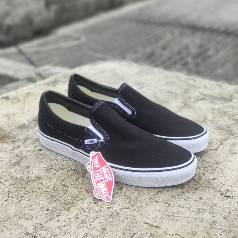 Vans Slip-on Classic Black white Resmi PT Navya 100% Original resmi store